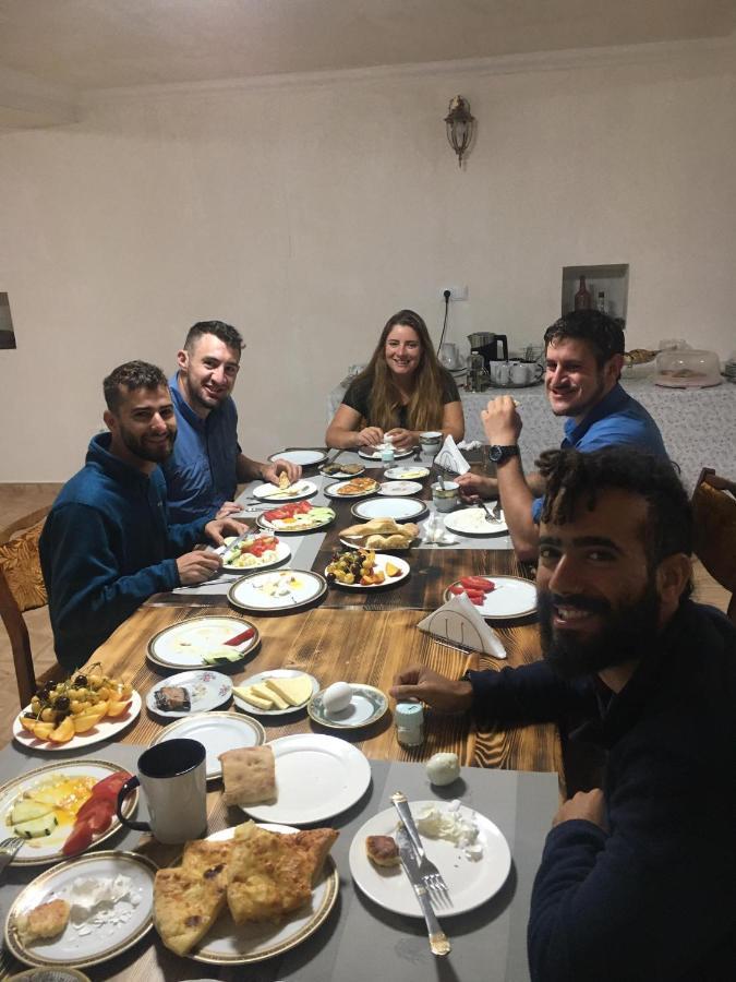 Guest House Victor Zhabeshi Dış mekan fotoğraf