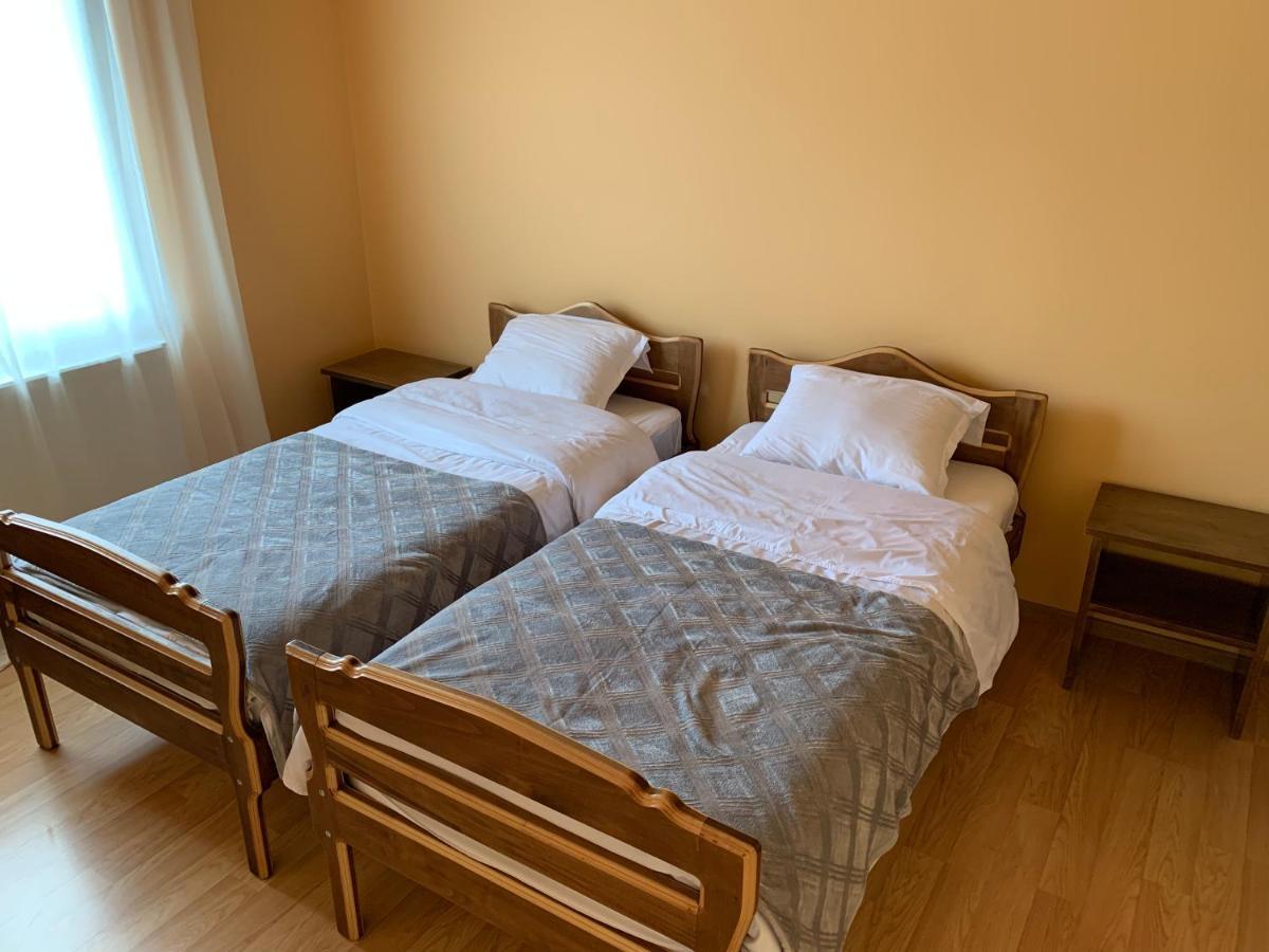 Guest House Victor Zhabeshi Dış mekan fotoğraf