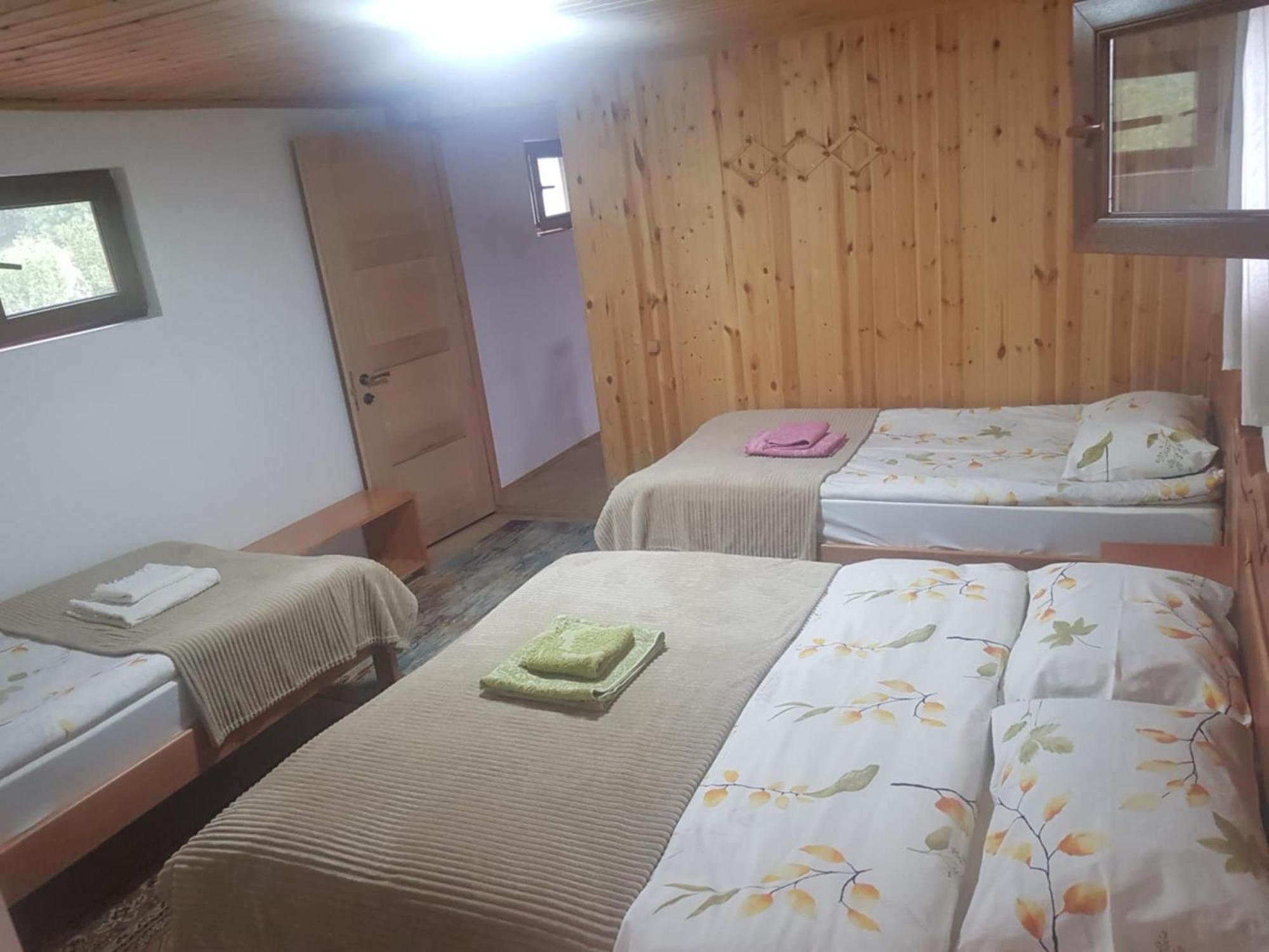 Guest House Victor Zhabeshi Dış mekan fotoğraf