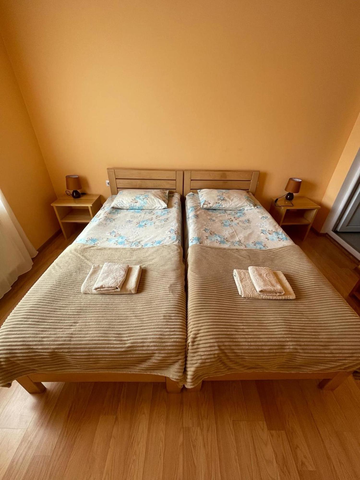 Guest House Victor Zhabeshi Dış mekan fotoğraf