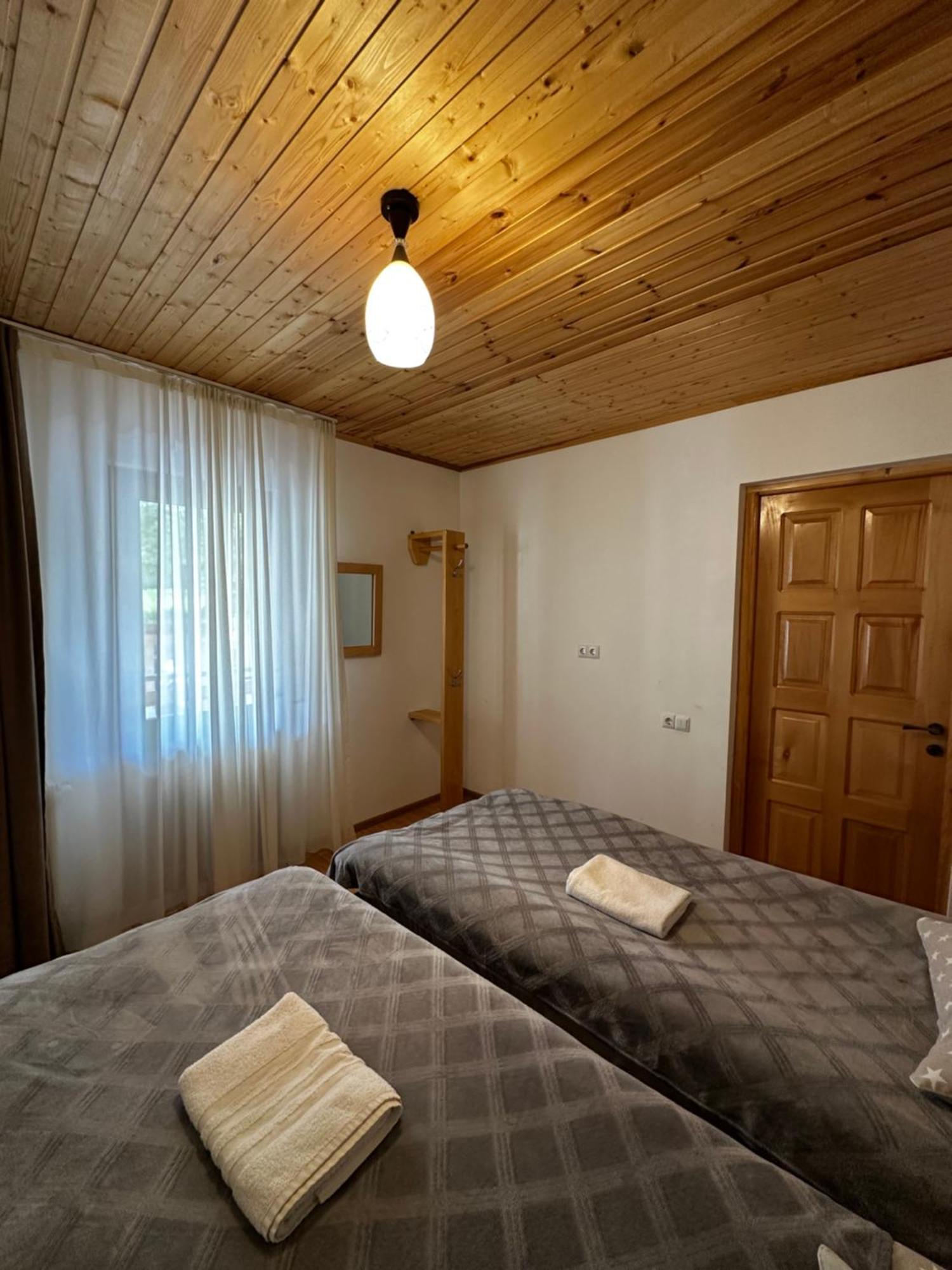 Guest House Victor Zhabeshi Dış mekan fotoğraf